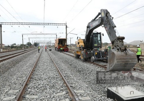 АБР назвал причины задержки реконструкции железной дороги Сумгайыт-Ялама
