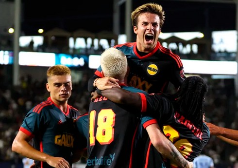 Американский клуб "Лос-Анджелес Гэлакси" побил рекорд по числу побед