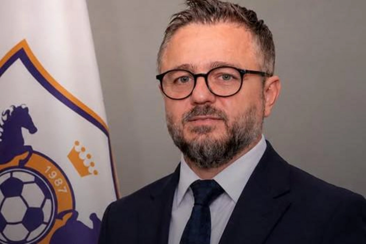 Анар Гаджиев покинул "Карабах"
