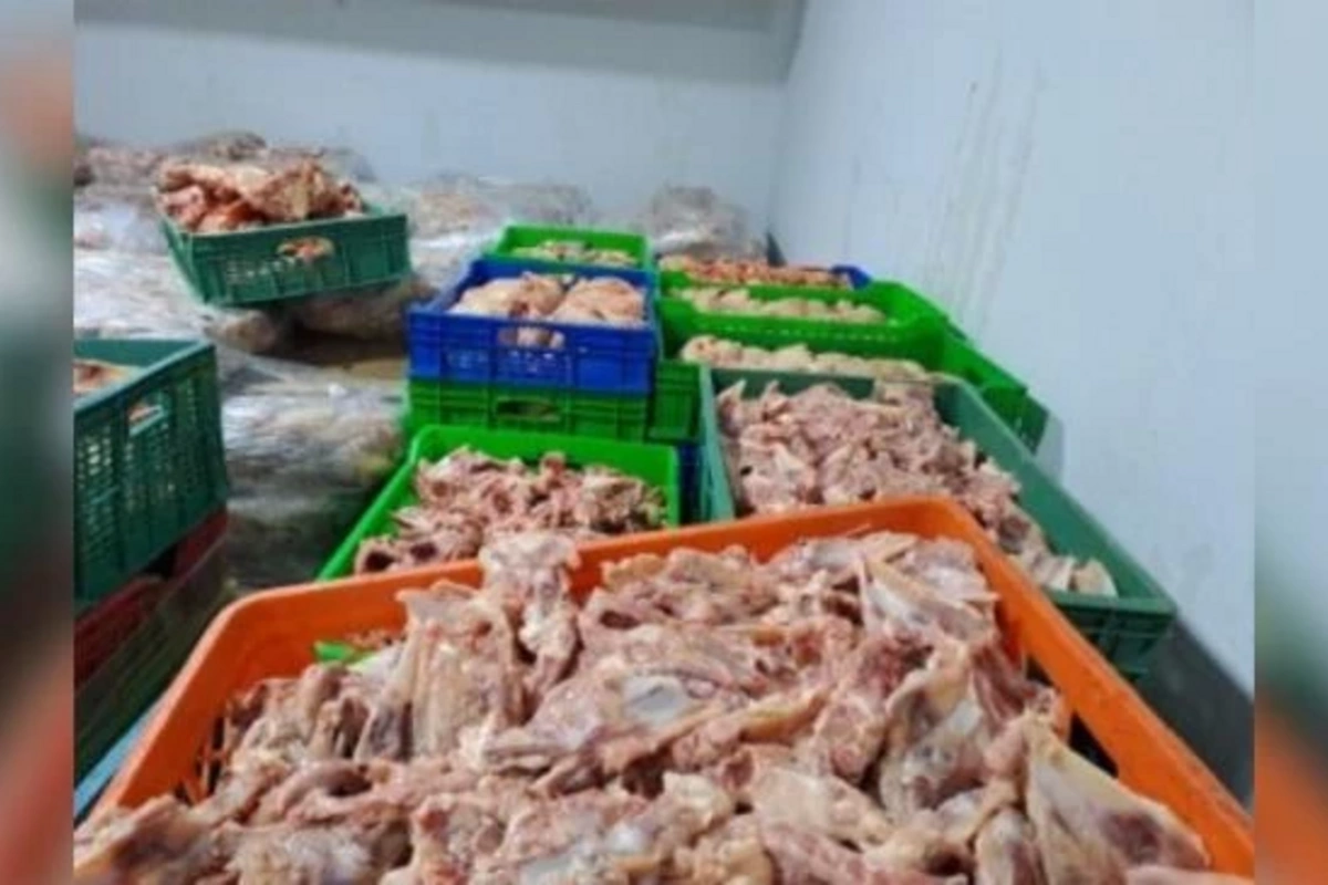 АПБА ограничила деятельность предприятия по переработке мяса для донера