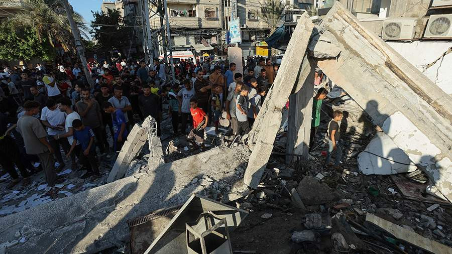 Армия Израиля сообщила о новом ударе по школе в Газе