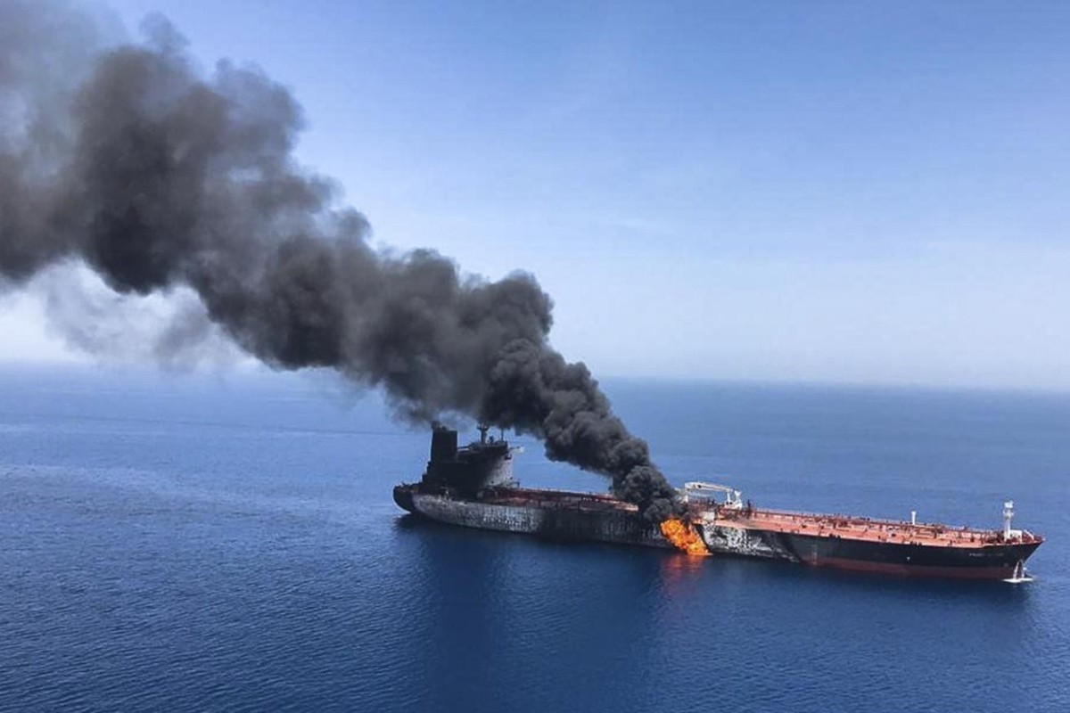 Армия США нанесла удар по танкеру со сжиженным газом, пытавшемуся войти в регион из Оманского залива