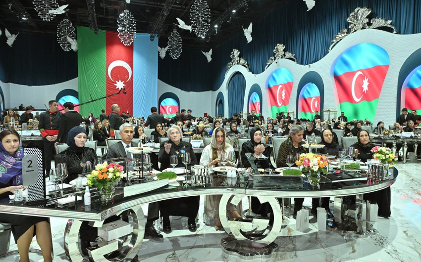 Арзу Алиева приняла участие в ифтаре вместе с матерями шехидов-ФОТО