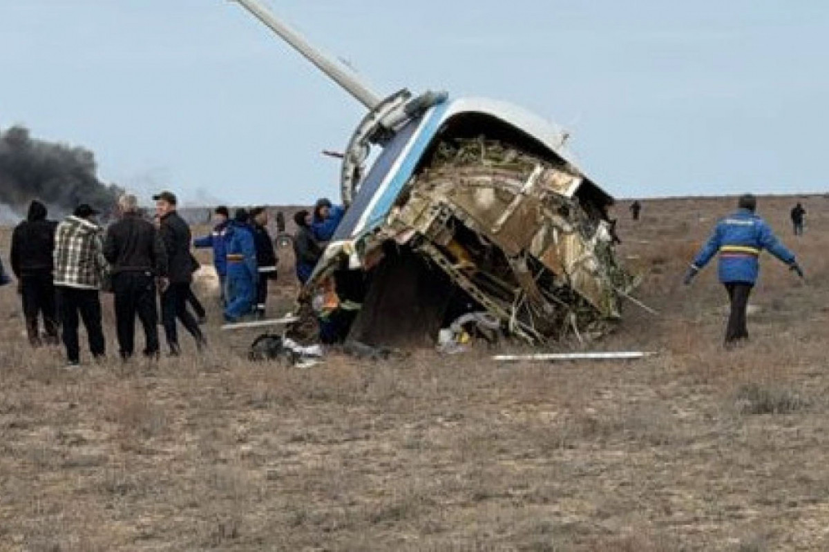 AZAL обнародовал имена пассажиров и членов экипажа самолета, разбившегося в Актау - СПИСОК-ОБНОВЛЕНО-1