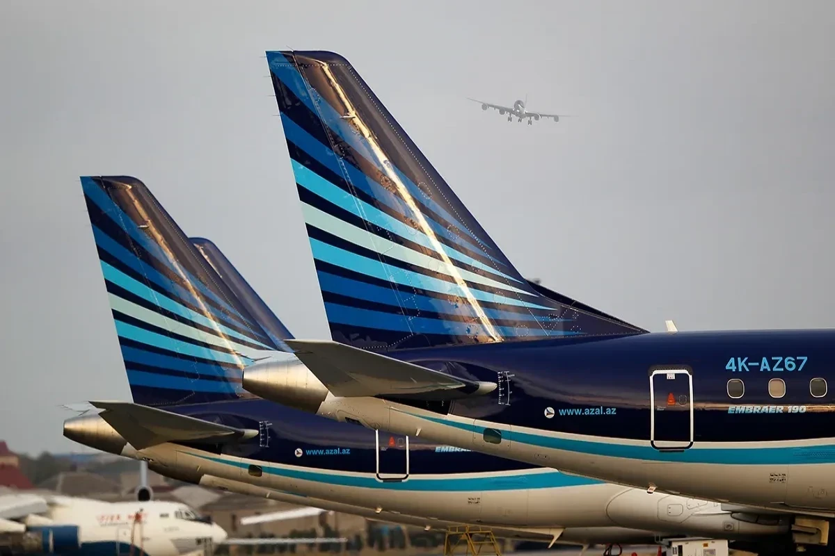AZAL прекратил полеты в еще 3 города России - СПИСОК-ОБНОВЛЕНО