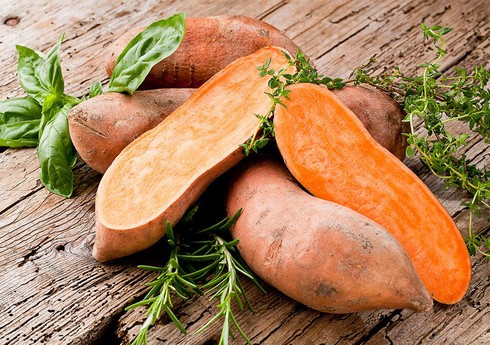 Азербайджан начал импортировать батат из Ирана и Португалии