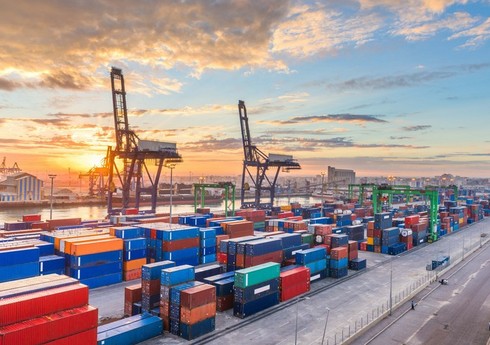 Азербайджан сократил расходы на импорт товаров местного производства из Грузии примерно на 12%