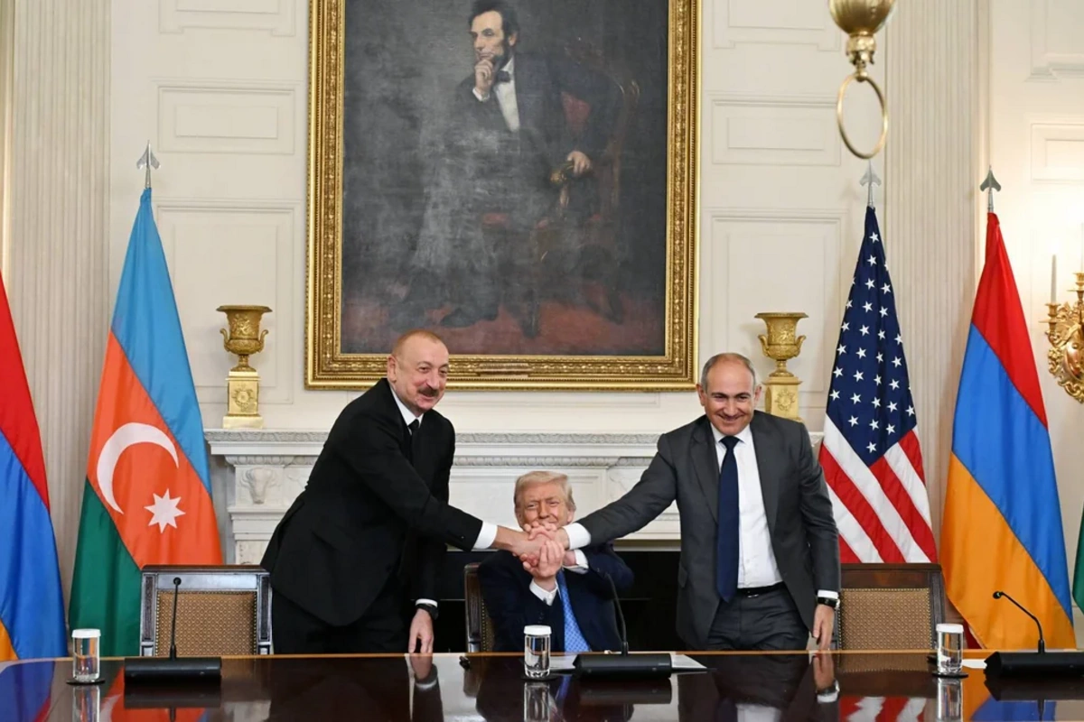Азербайджан, США и Армения опубликовали совместное заявление в годовщину саммита в Белом доме