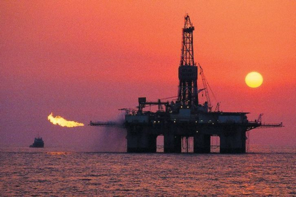 Азербайджан увеличил добычу товарного попутного газа более чем на 20%
