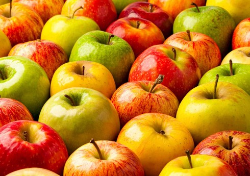 Азербайджан увеличил доходы от экспорта яблок на 17%