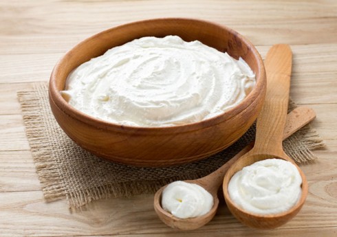 Азербайджан увеличил расходы на импорт молока и сливок почти на 4%