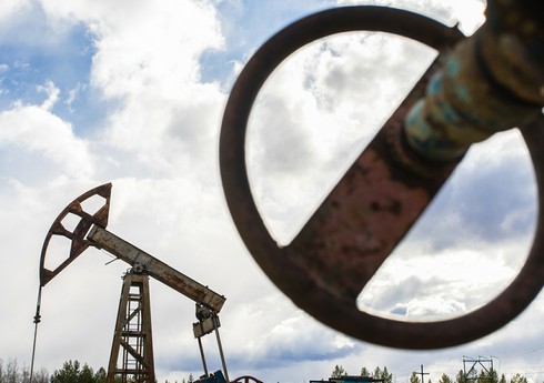 Азербайджан за пять месяцев увеличил экспорт нефти на 5%