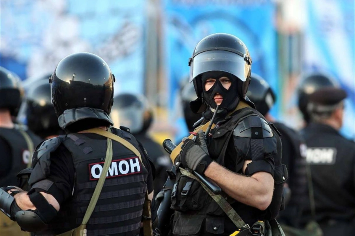 Азербайджанец, подвергшийся нападению ОМОН в России: Нас пытали и угрожали отправить на войну