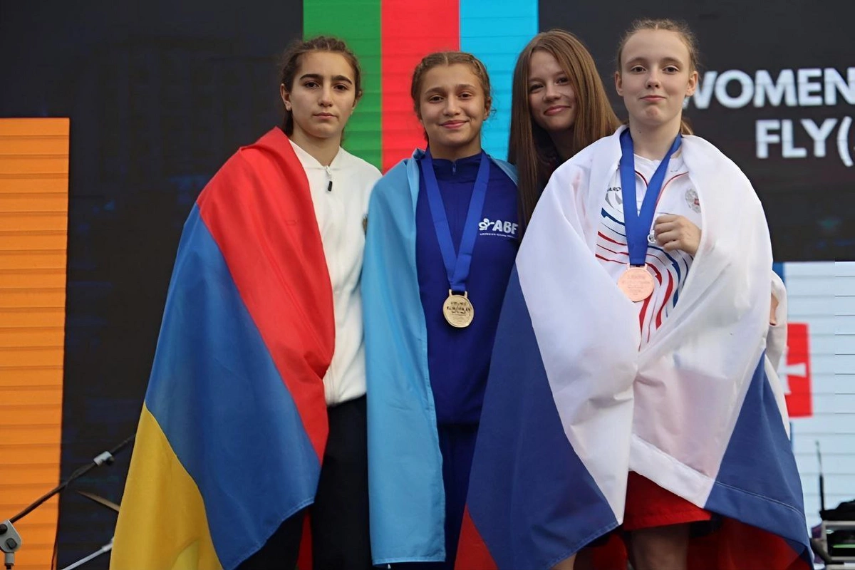 Азербайджанская боксерша стала чемпионом Европы, победив армянскую соперницу