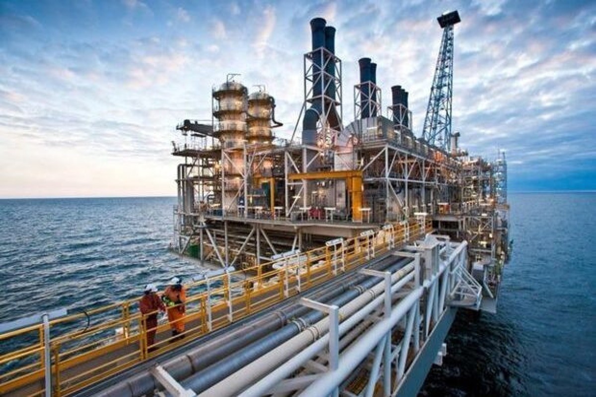Азербайджанская нефть торгуется на уровне дороже 100 долларов