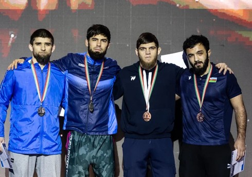 Азербайджанские борцы завоевали три медали на международном турнире в Беларуси