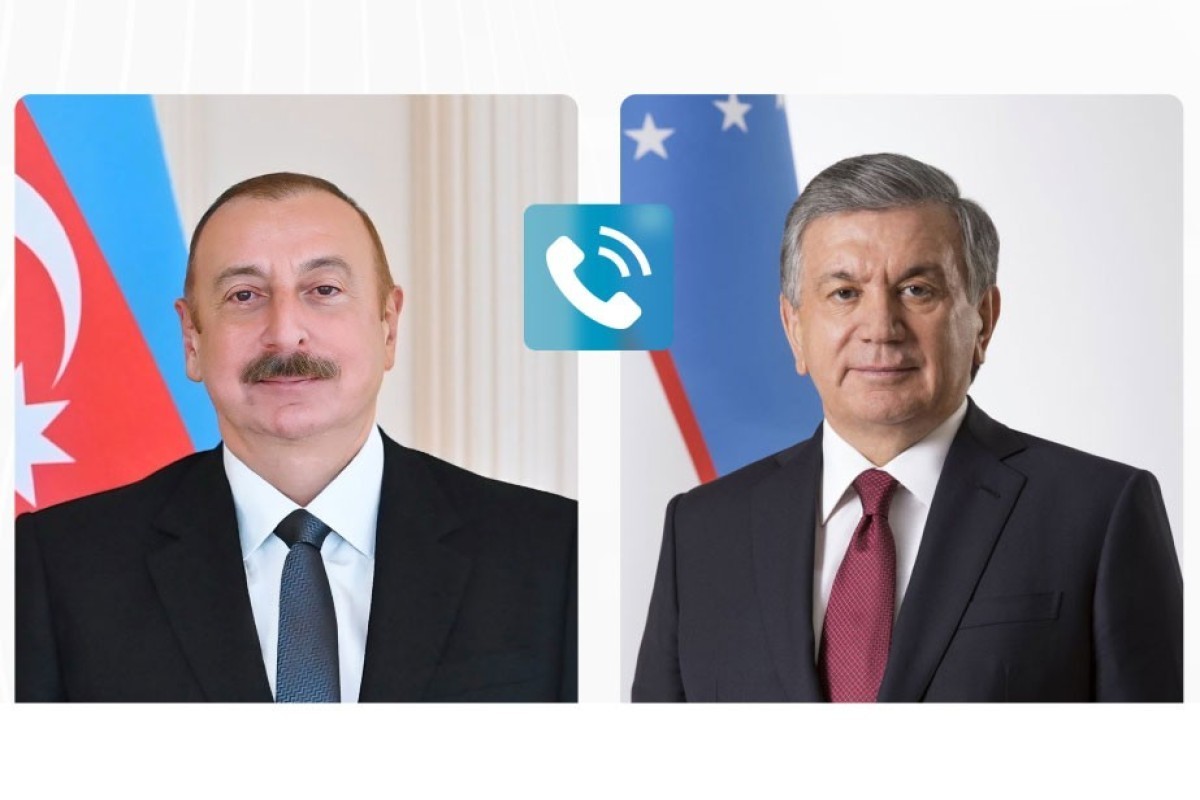 Азербайджанский лидер позвонил Шавкату Мирзиёеву