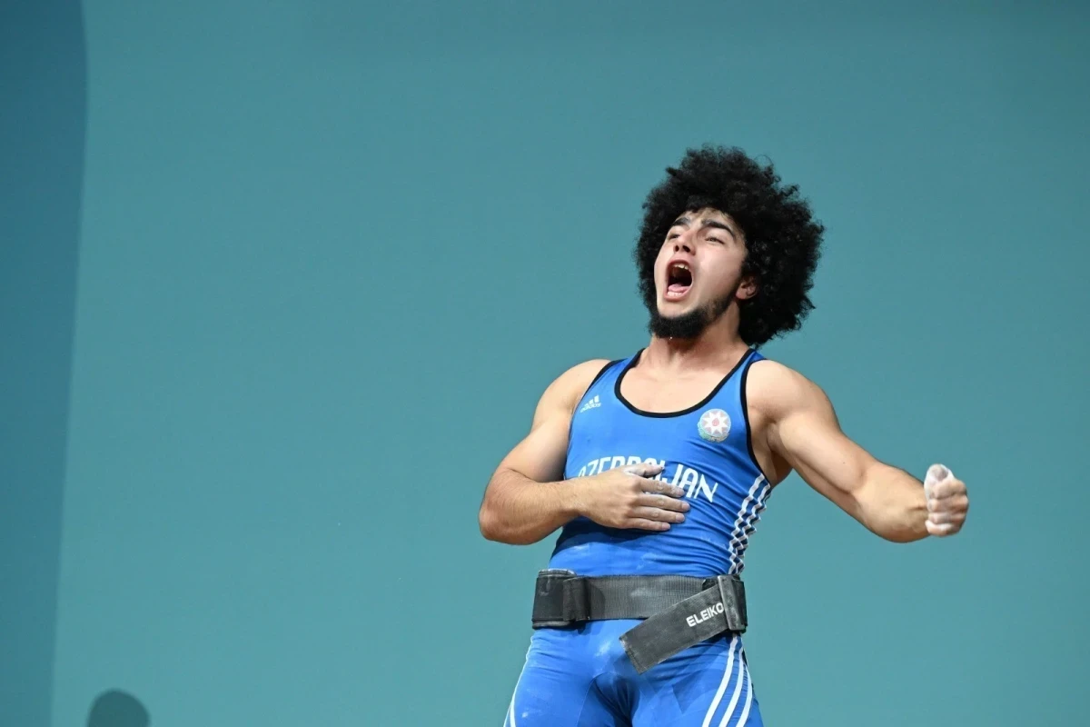 Азербайджанский спортсмен завоевал серебро на Играх исламской солидарности