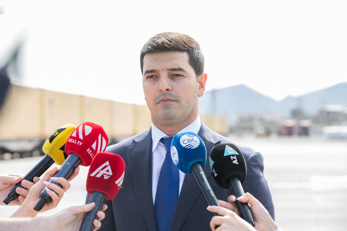 АЖД сократила часы грузовых операций до 20 минут