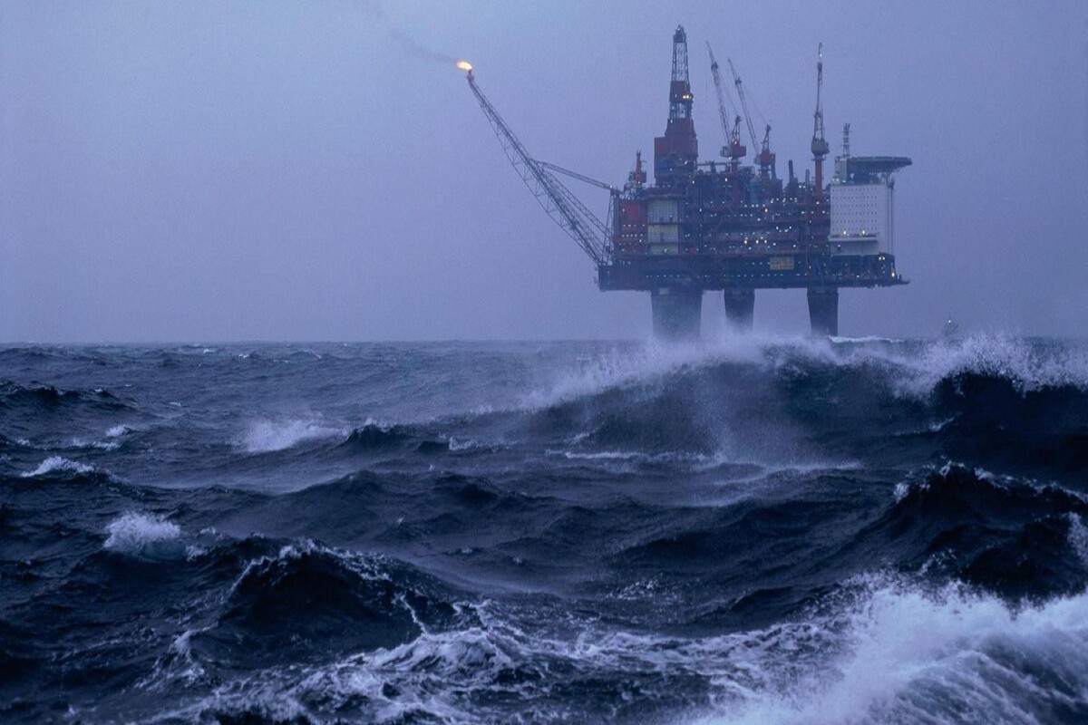 «Азнефть» усилила меры безопасности в связи с резким ухудшением погодных условий