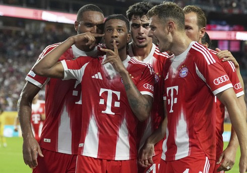 "Бавария" и "Фламенго" первыми вышли в плей-офф клубного чемпионата мира по футболу