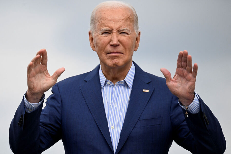 Байден приедет в Германию для обсуждения помощи Украине