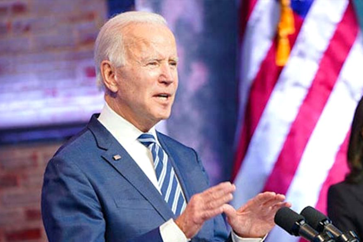 Байден заверил, что мирно передаст полномочия Трампу