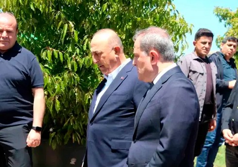 Байрамов навестил семью Мевлюта Чавушоглу в Аланье