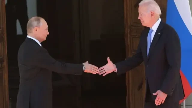 Белый дом заявил, что Байден не контактировал напрямую с Путиным последнее время