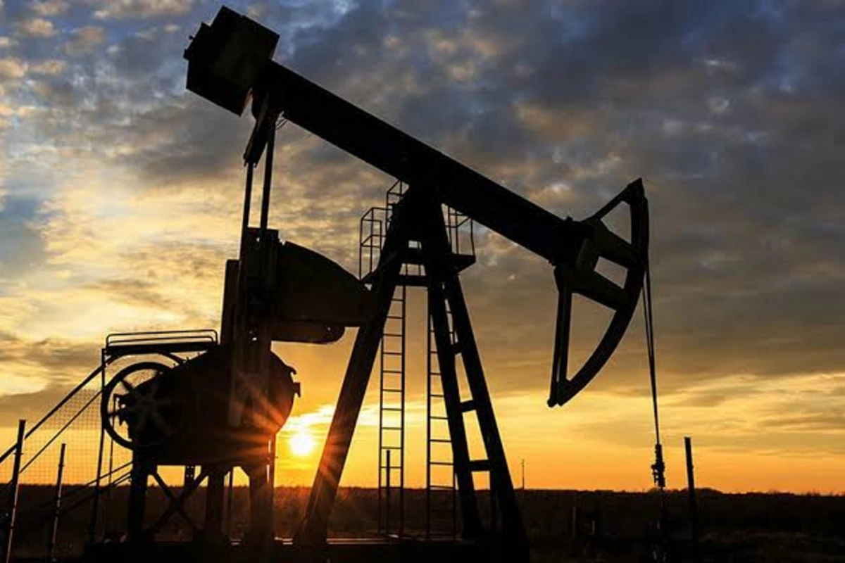 Цена азербайджанской нефти превысила $108 за баррель