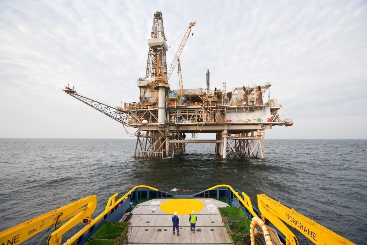 Цена азербайджанской нефти превысила 95 долларов