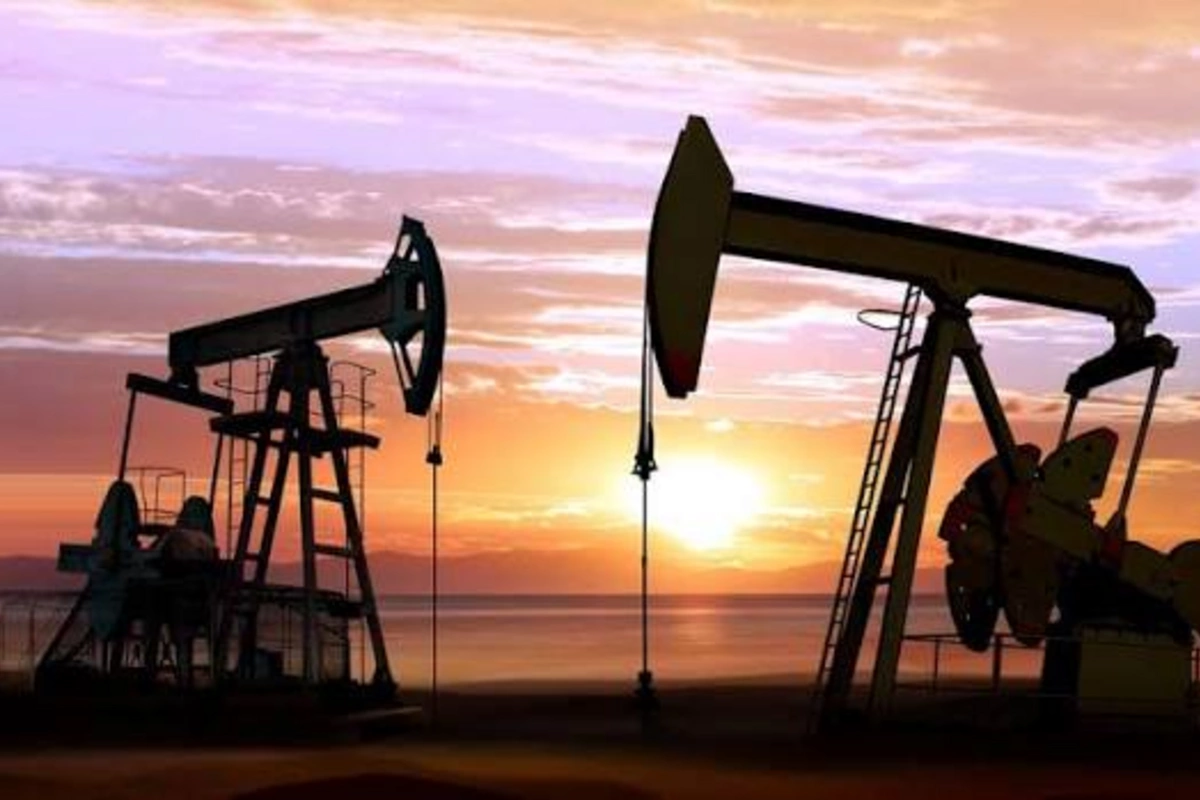 Цена азербайджанской нефти упала до $116 за баррель