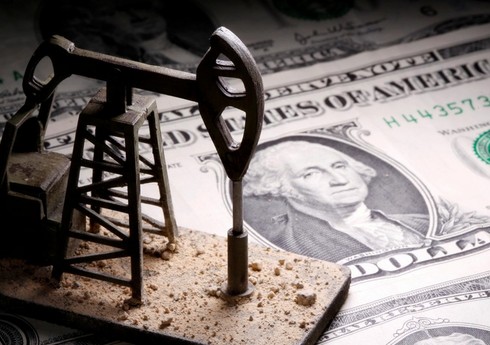 Цена нефти Brent на лондонской бирже ICE превысила $82