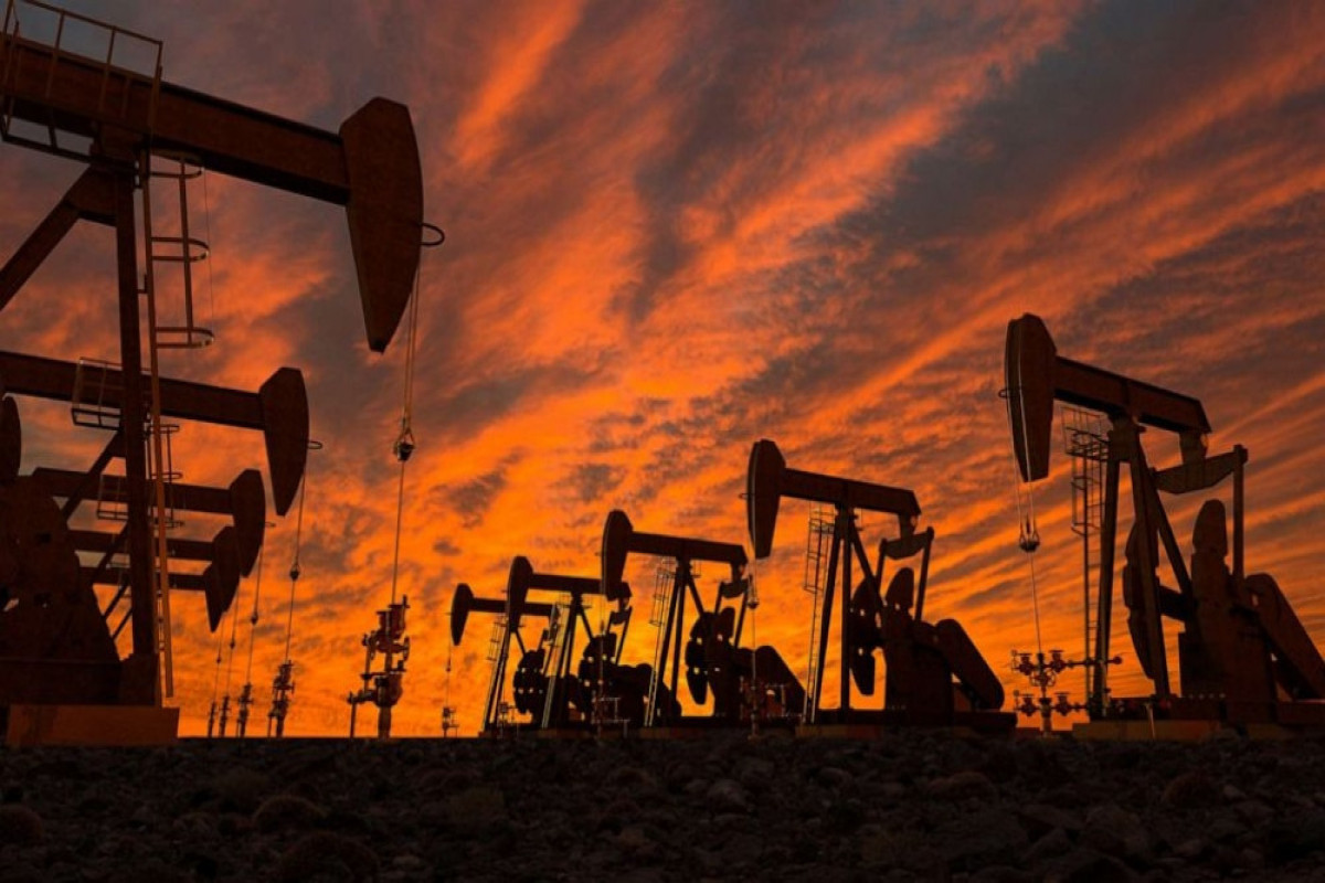 Цена нефти марки Brent приблизилась к 74 долларам