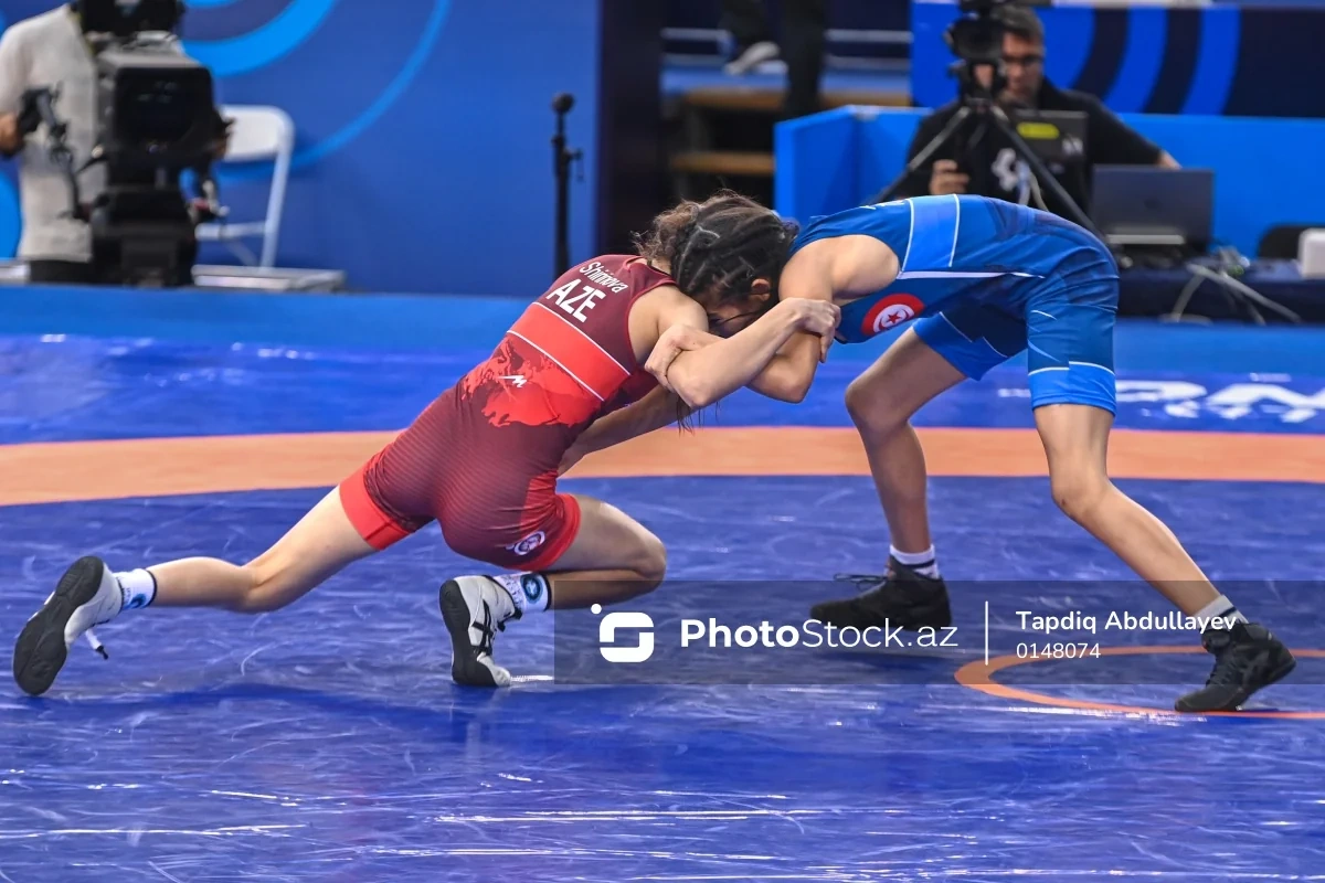 Чемпионат мира U17: Гюльханым Ширинова победила монгольскую спортсменку