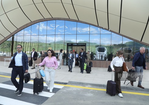 Члены аккредитованного в Азербайджане дипкорпуса прибыли в Лачын