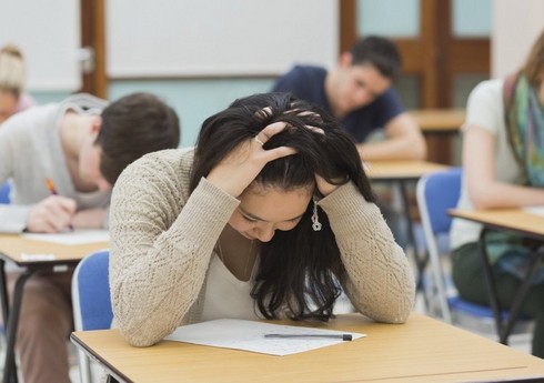 До 28 тыс. учащихся в Баку и регионах сдали экзамен по азербайджанскому языку