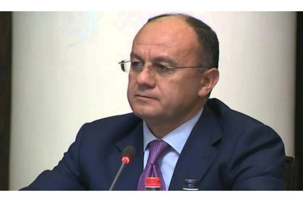 Экс-министру обороны Армении избрана мера пресечения