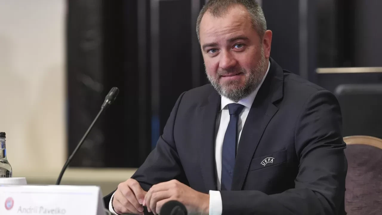 Экс-президент Ассоциации футбола Украины объявлен в розыск