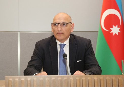 Эльчин Амирбеков: Армения должна решить вопрос территориальных претензий в ее Конституции