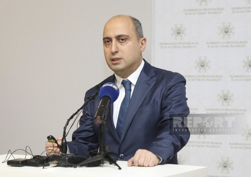 Эмин Амруллаев: Роль учителей в воспитании молодого поколения и развитии общества незаменима