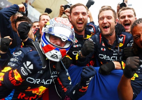 Ферстаппен стал четырехкратным чемпионом Формулы 1