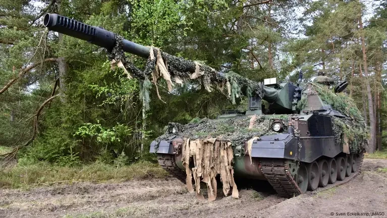 ФРГ поставит Киеву шесть артустановок PzH 2000