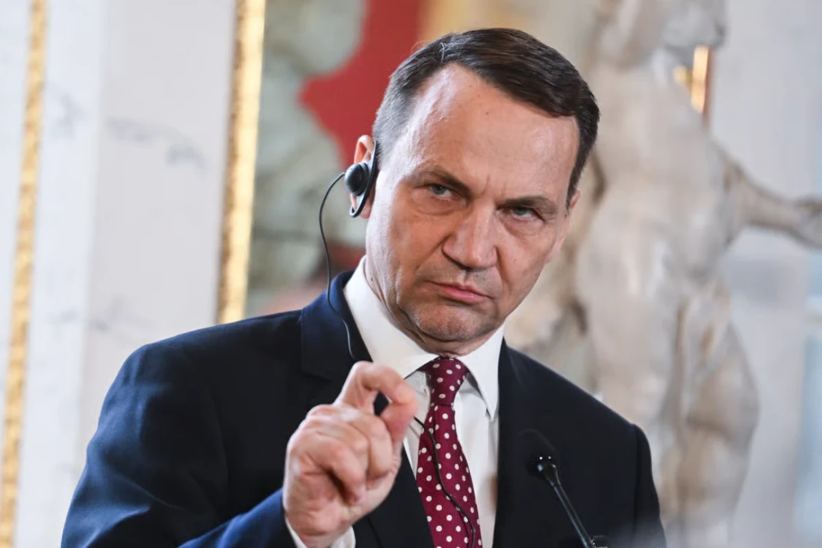 Глава МИД Польши: С января прошлого года США не потратили ни цента на оборону Украины