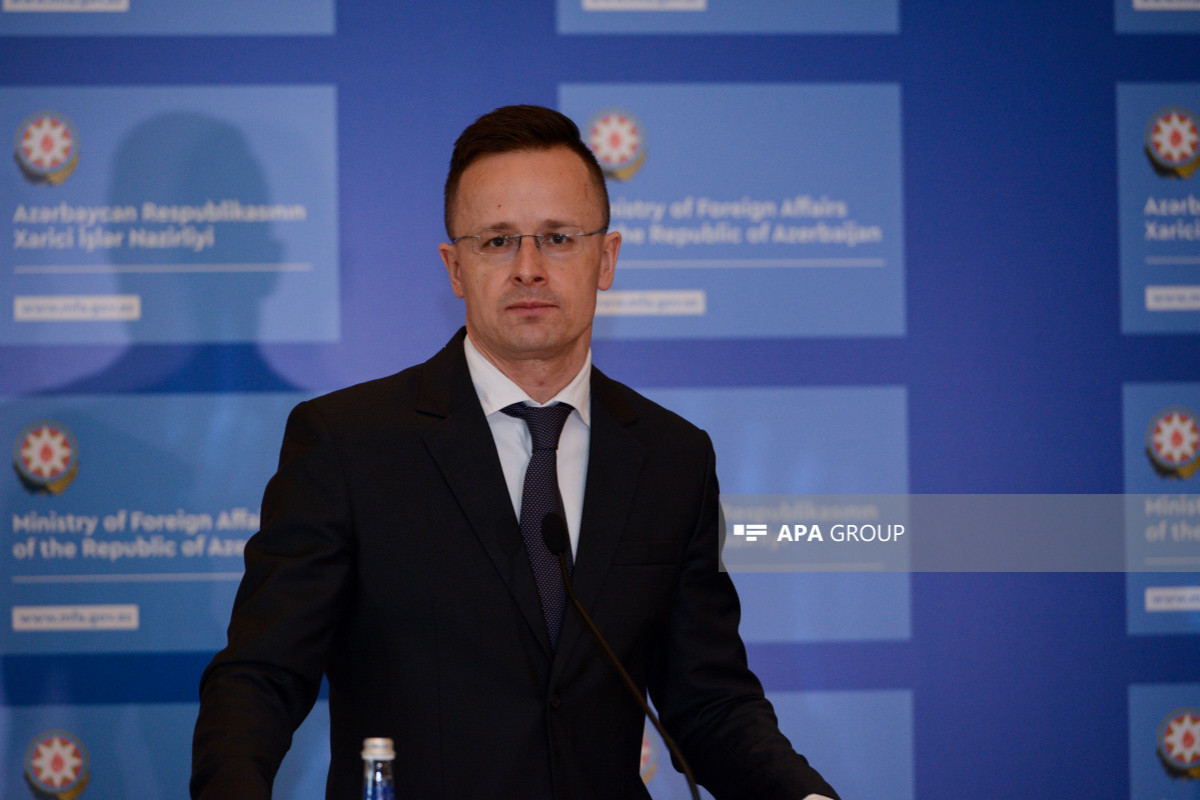 Глава МИД Венгрии посетит Армению