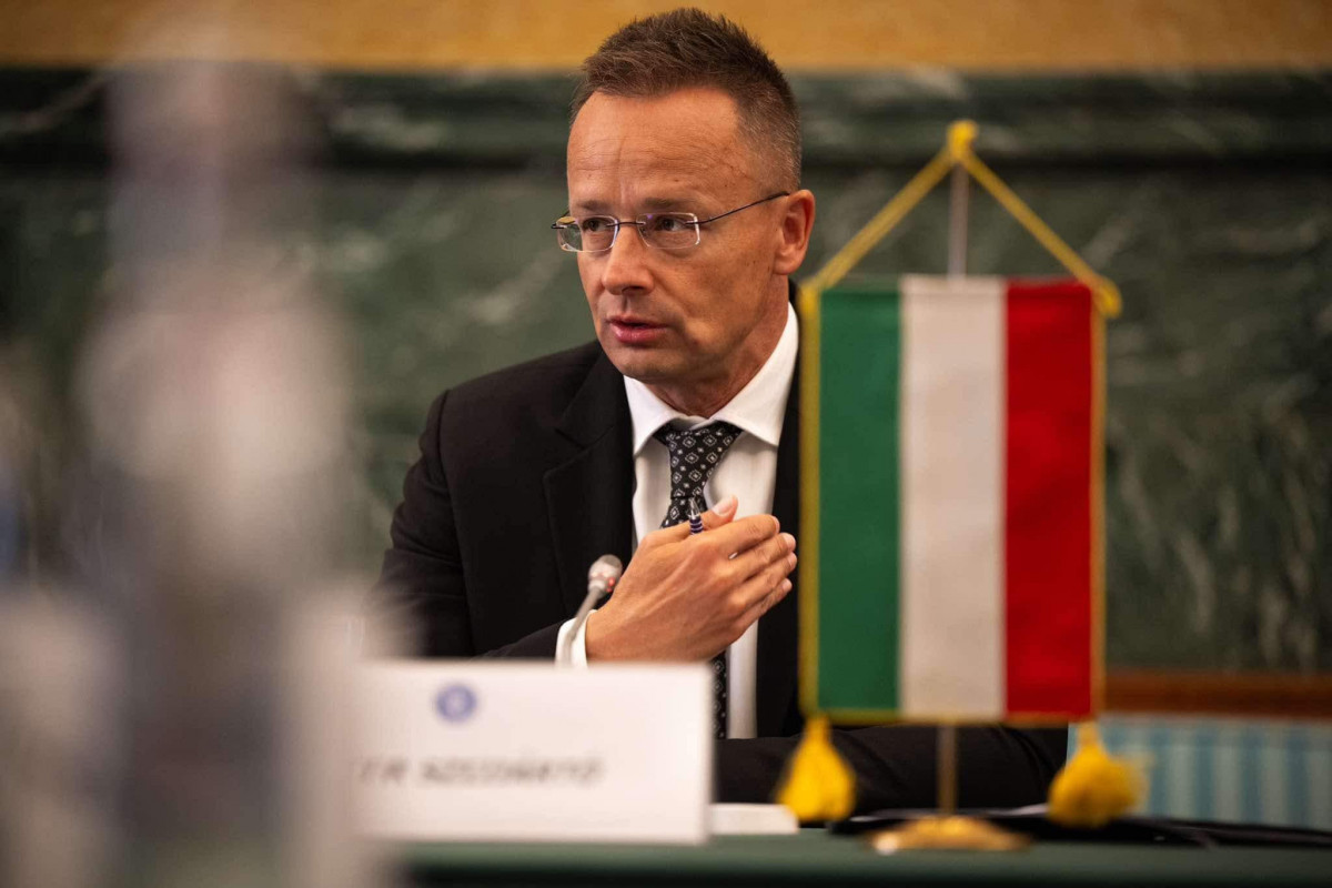 Глава МИД Венгрии заявил, что проект Черноморского подводного кабеля приближается к критической точке невозврата