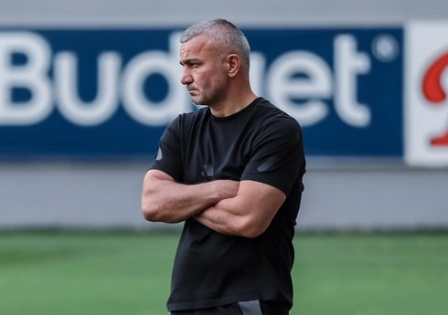 Главный тренер "Карабаха" отправился в Северную Ирландию, чтобы наблюдать за потенциальными соперниками команды