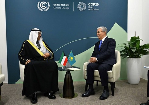 Главы Казахстана и Кувейта в Баку договорились активизировать экономические связи