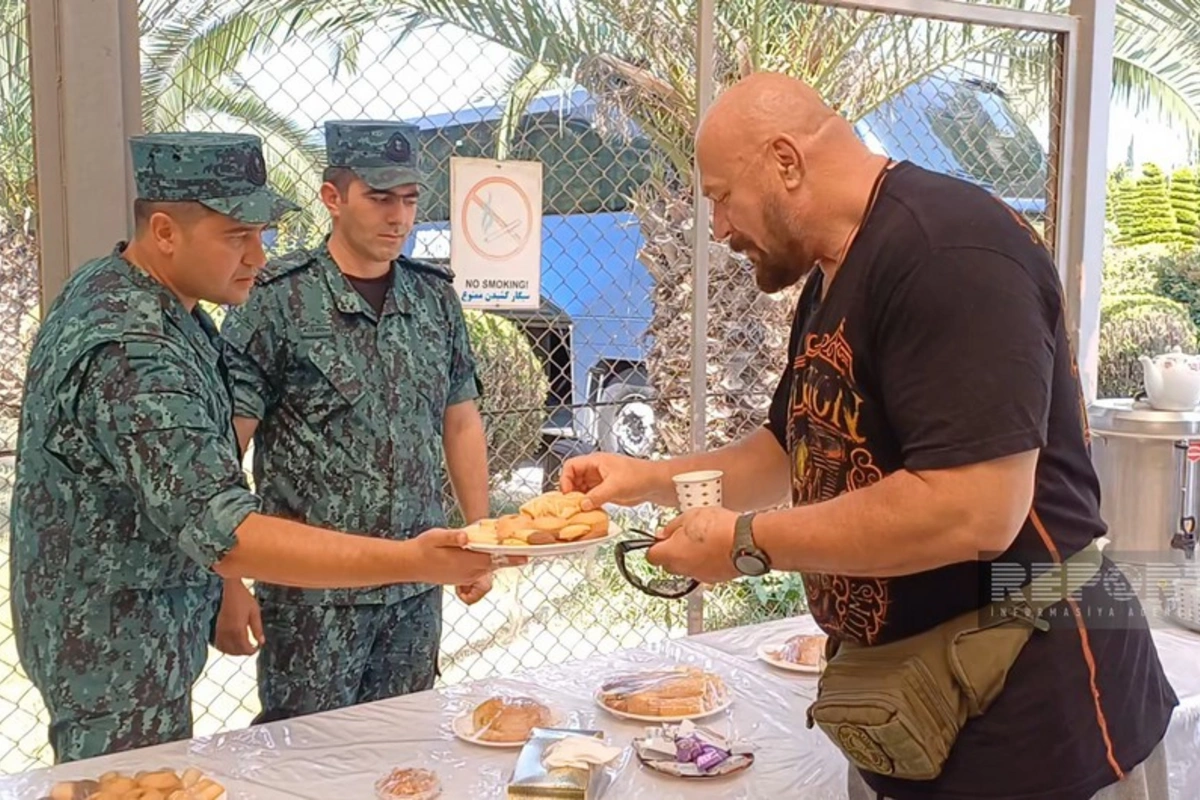 Группа граждан России эвакуирована из Ирана в Азербайджан