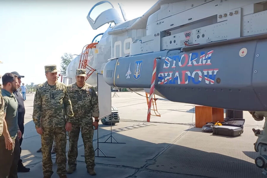 Guardian: Лондон разрешит Киеву бить Storm Shadow по России